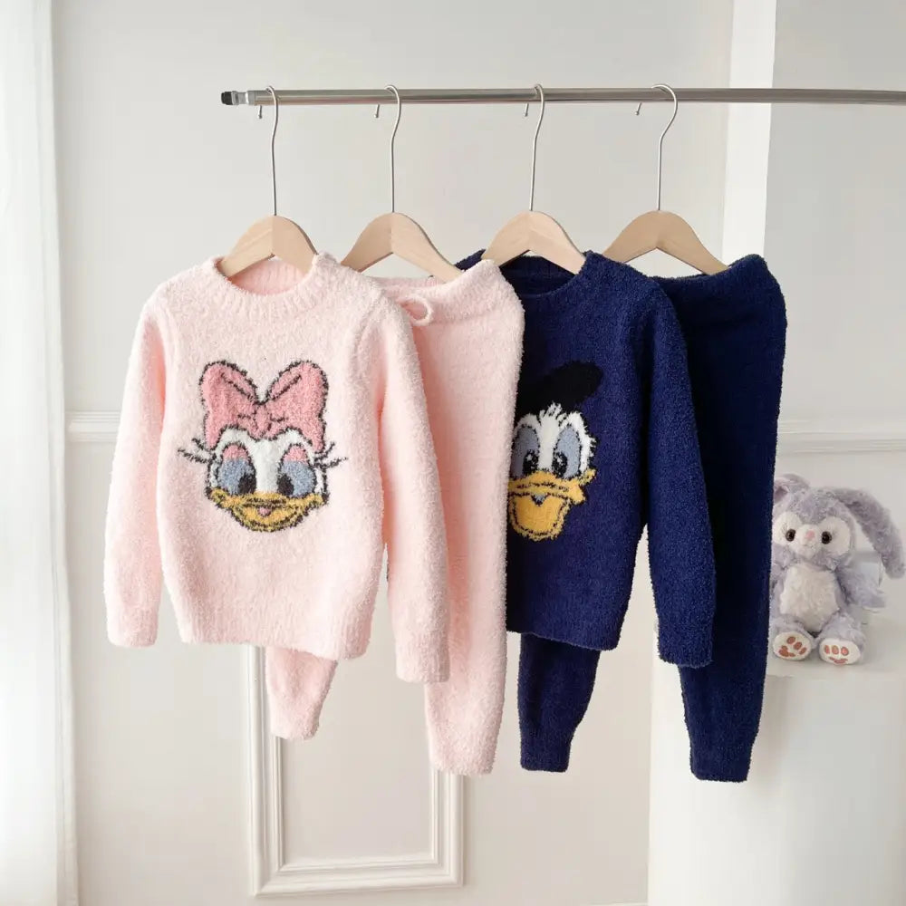 かわいい デイジー ドナルドダック 親子 男女 子供 ふわふわ ホームウェア パジャマ セットアップ 卸売り 暖かい 柔らかい 快適 おしゃれ ルームウェア 自宅用  ID2931