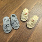 ID1718  室内 居家 スリッパ 子供用 カートゥーン 小犬 小熊 スリッパ 柔らかい 四季用 かわいい 滑り止め