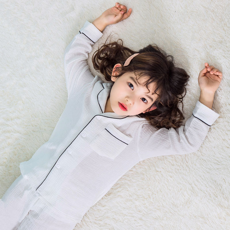 シンプル ギフト パジャマ 女の子 子供 キッズ 春秋 長袖 長ズボン ガーゼ  肌触り 通気性 吸湿性 お揃い 親子 ママと娘 ペアルック ルームウェア 部屋着 セットアップ かわいい カジュアル おしゃれ プレゼント ID4244