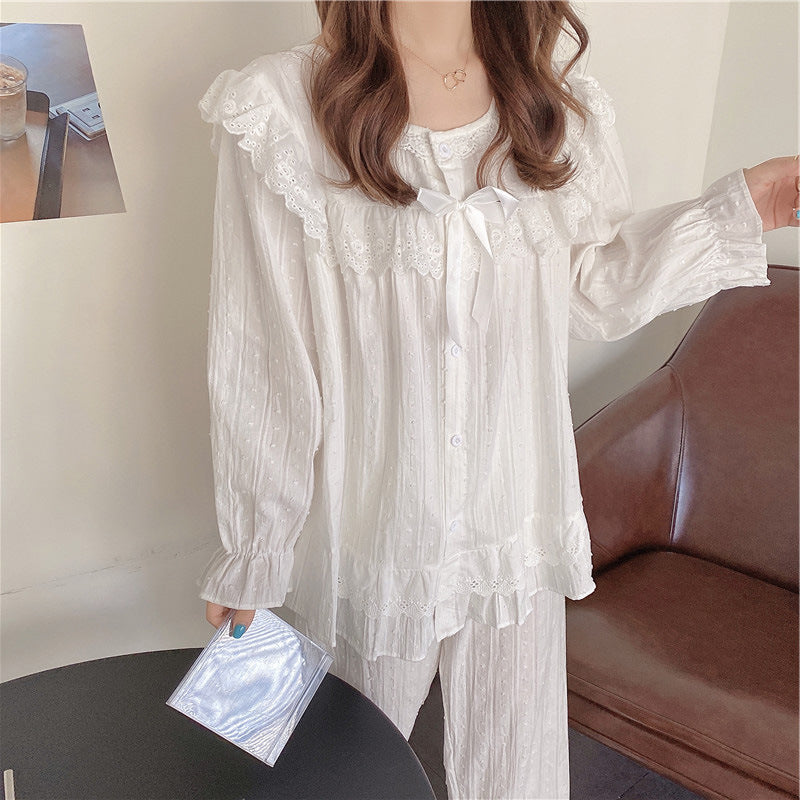 レース パジャマ レディース 長袖 ホワイト エレガント プリンセス風 韓国スタイル 花柄 刺繍 上品 女性らしい ルームウェア 部屋着 セットアップ おうち時間 リラックス ギフト ID4235