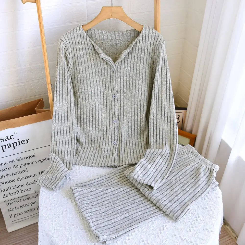 4色展開 カップル対応 保温 裏起毛 パジャマセット ブラ付き 長袖 ゆったり 春 秋 暖かい ルームウェア インナーコーデ 自宅 カジュアル プレゼント ID4064 グリーン / M