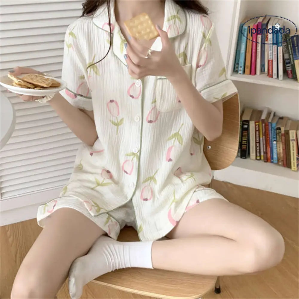 ID1612 4タイプ選べ パジャマ 夏用 半袖 コットン ルームウェア レディース 夏 綿100% 花柄 かわいい 涼しい おしゃれ 夏 半袖 セットアップ ショートパンツ 襟付き 前開き ポケット 肌に優しい 春夏 薄手 涼しい 部屋着 寝巻き ナイトウェア