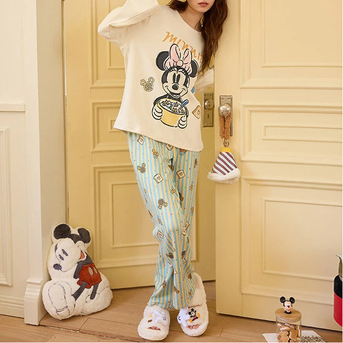 ルームウェア レディース 春 長袖 胸パッド付き ブラ付き クルーネック リラコ 部屋着 パジャマ セットアップ 柔らか 肌触り おうち時間 快適 かわいい ギフト 贈り物 ID4237