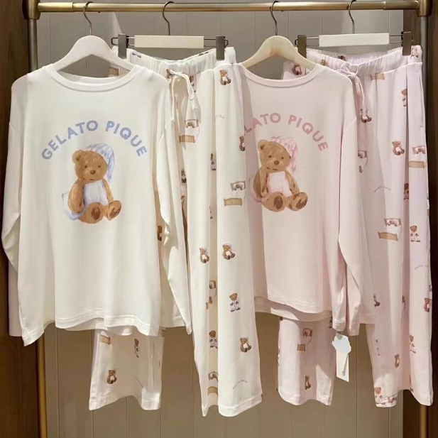 ルームウェア  上下セット 韓国 2色 レディース セット アプリ くま クマ おしゃれ  かわいい パンツ 長袖 Tシャツ  綿 レディース