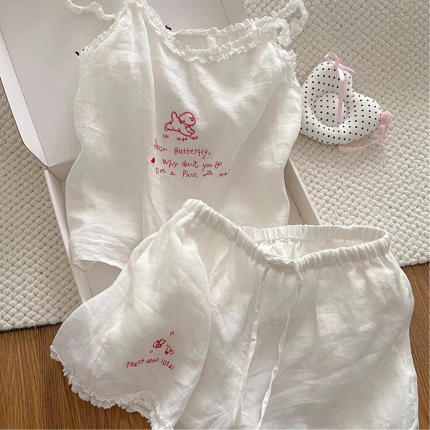 レディース パジャマ 夏 ブラパッド付き キャミソール ショートパンツ セット かわいい ルームウェア 部屋着 柔らかい 快適 ゆったり ID4719