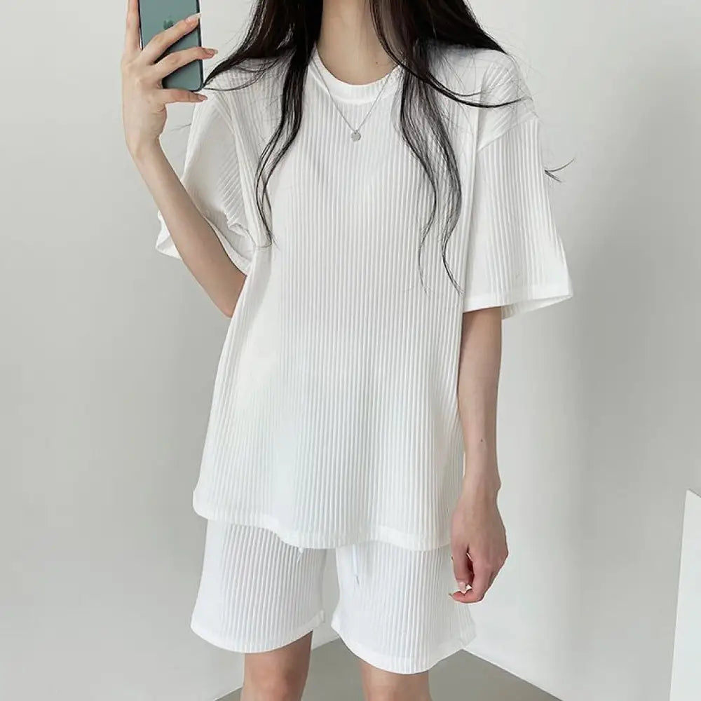 ID1483 アイスシルク セットアップ レディース 半袖 ショートパンツ 2点セット 無地 韓国風 通気性抜群 夏用 ファッション カジュアルウェア ホワイト / M 外出着>セットアップ