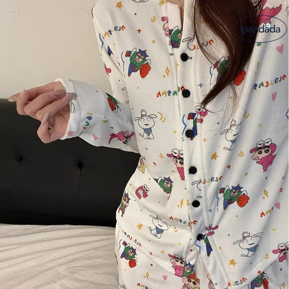 アニメクレヨンしんちゃん パジャマ レディース 秋冬 あったか 長袖 部屋着 ビッグサイズ 前開き ギフト ルームウェア セット ID3741 レディース＞セットアップ