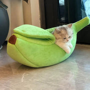 バナナ型 キャットベッド 閉鎖型 安全感 四季用 ペットベッド フリース かわいい 毛が付きにくい 小型犬用 ドッグベッド ID2444