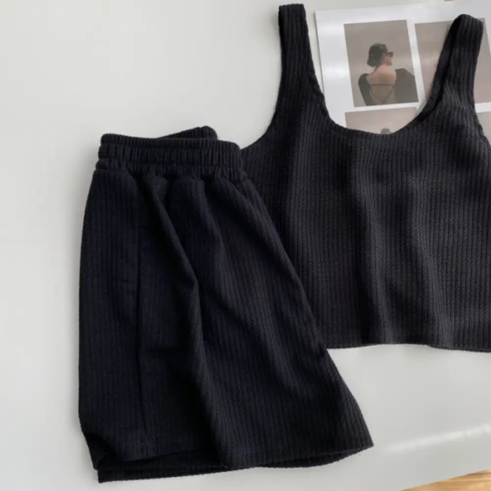 ID1611 キャミソール セットアップ レディース 上下セット 夏 春 タンクトップ ショートパンツ 短パン タイト フィット 部屋着 パジャマ ルームウェア 涼しい インナー 下着 スポーツウェア グレー ベージュ ブラック 黒