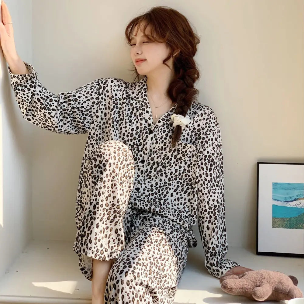 春 秋 新作 レオパード パジャマ セット 長袖 レディース ルームウェア 部屋着 カジュアル ゆったり 2点セット ID4166 ホワイト / M