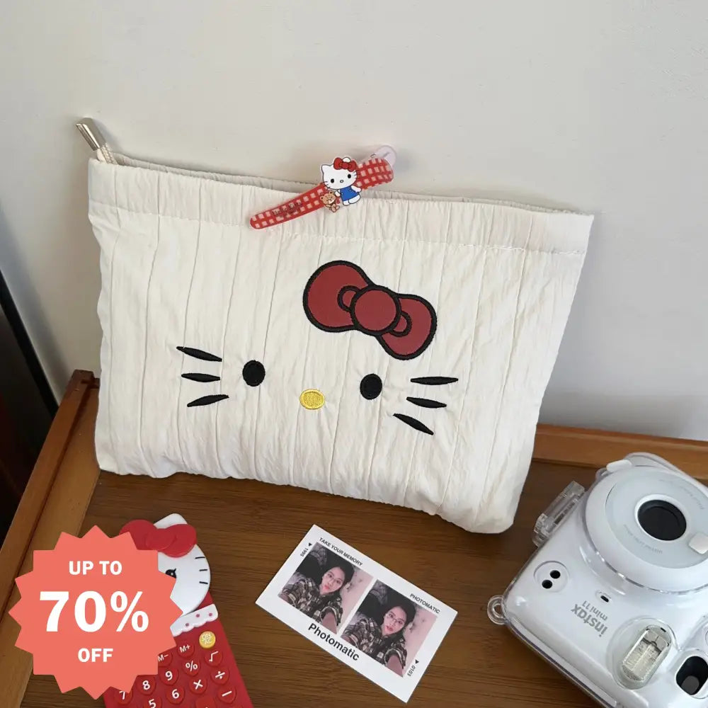 刺繍 キティ 収納バッグ 大容量 メイクポーチ 携帯用 ハンドバッグ 洗面用具ポーチ ID3333 写真通り / 18*28cm