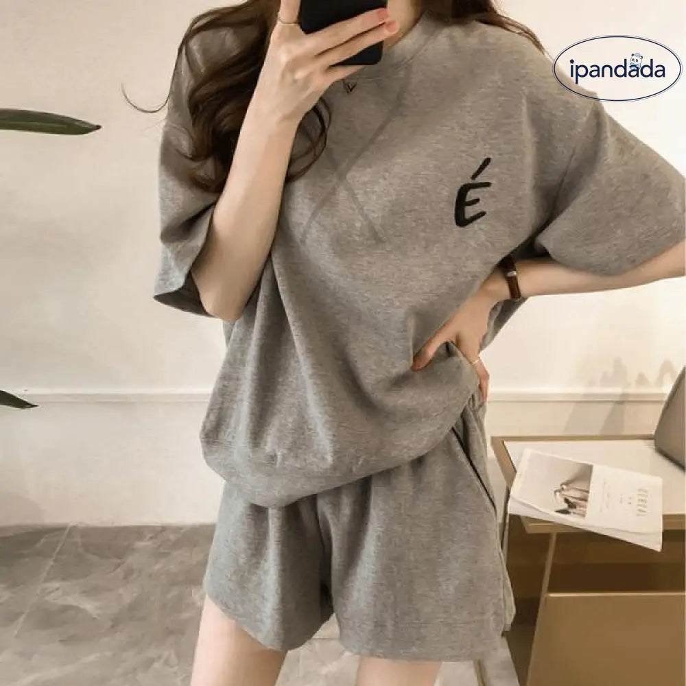 ID1064 刺繍文字 M～4XL 大サイズ 女性用 夏用セット ホームウェア兼外出用 ゆったりショートパンツ＆トップス 2点セット グレー / M 外出着＞セットアップ