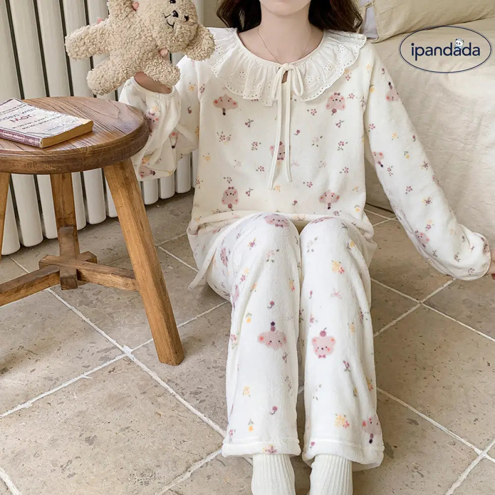 冬 フリース パジャマ レディース 厚手 サンゴフリース かわいい 花柄 フランネル 保温 ルームウェア セットアップ ID2654