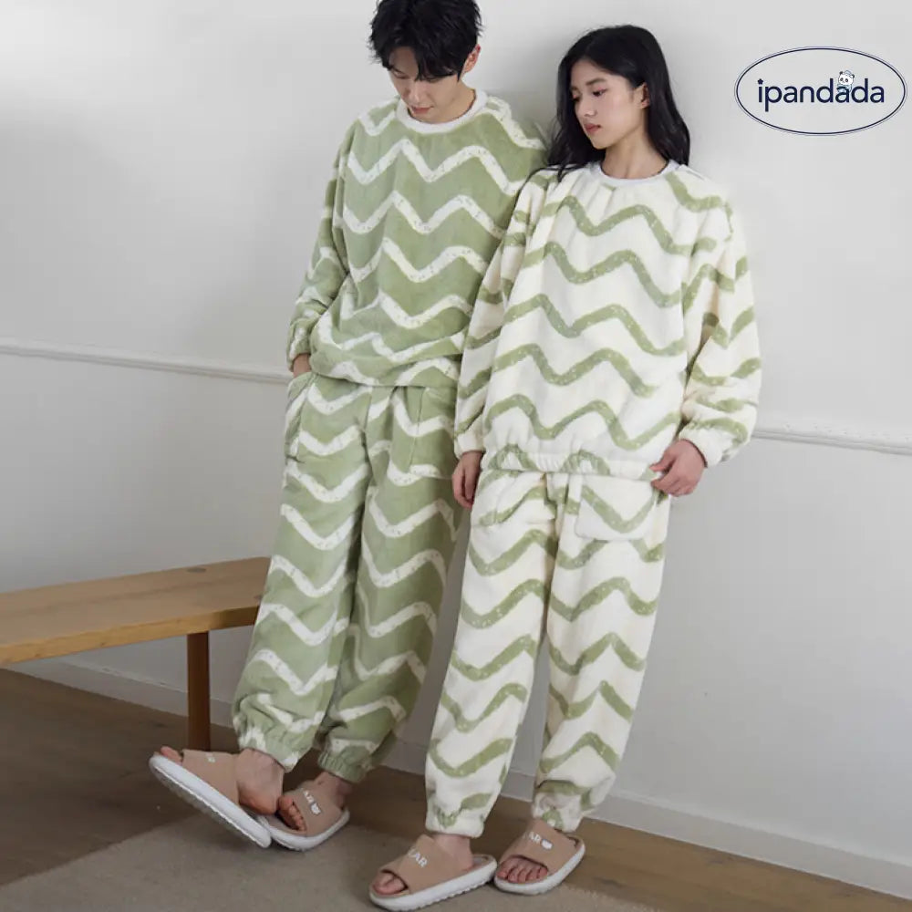 冬用 厚手 カップル パジャマ 大きいサイズ コーラルフリース ルームウェア 可愛い 暖かい あったか 長袖 部屋着 ふわもこ モコモコ クリスマスプレゼント ID3526 コーディネート＞ペアルック