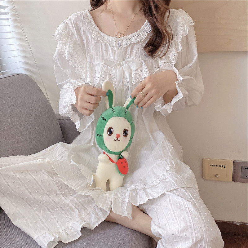 レース パジャマ レディース 長袖 ホワイト エレガント プリンセス風 韓国スタイル 花柄 刺繍 上品 女性らしい ルームウェア 部屋着 セットアップ おうち時間 リラックス ギフト ID4235