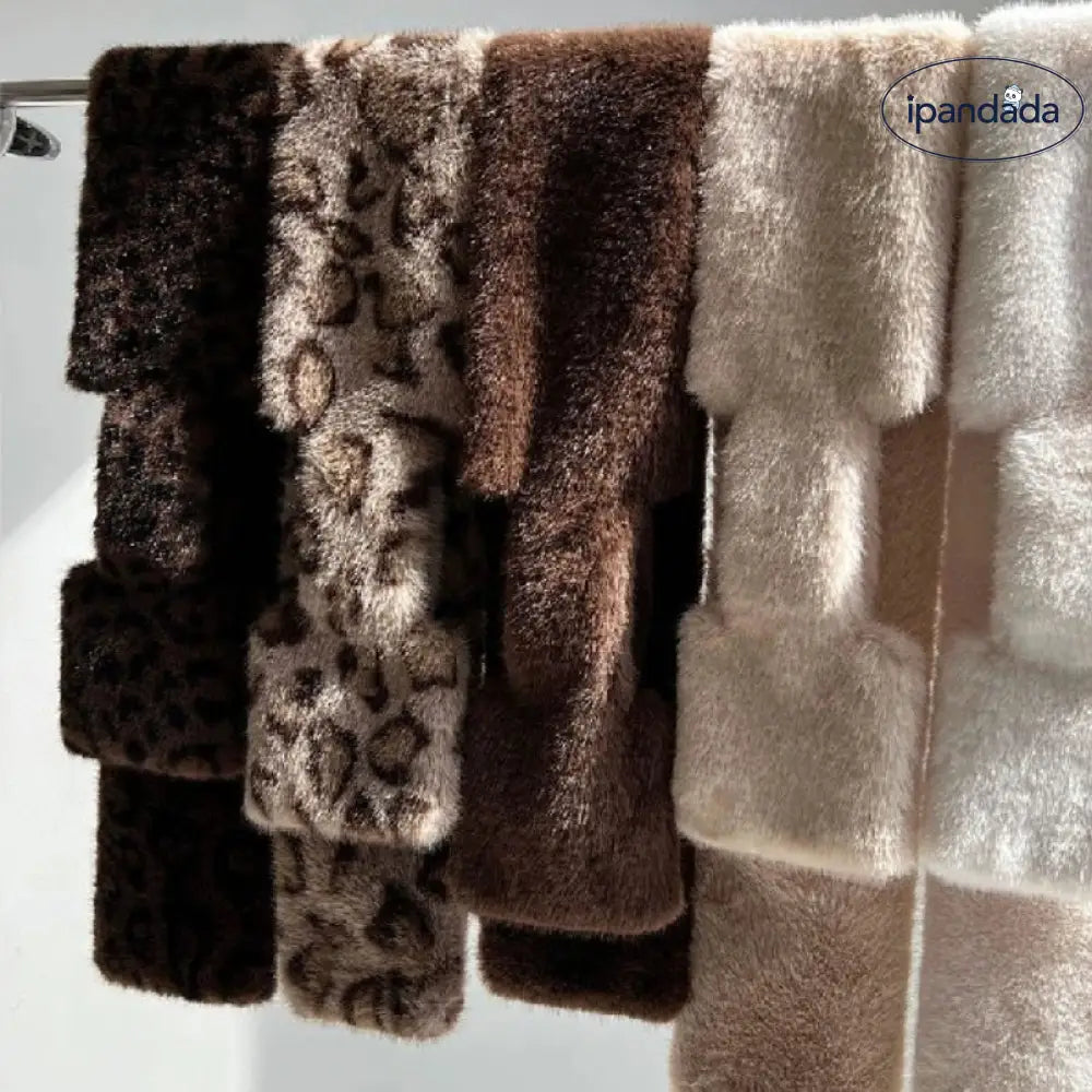 ふわふわ マフラー レディース 冬 暖かい フェイクファー もこもこ 柔らかい 防寒 小顔効果 かわいい アニマル柄 シンプル コーデ万能 ふわもこ スヌード 秋冬 ギフト おしゃれ クリスマス ギフト かわいい クリスマスプレゼント