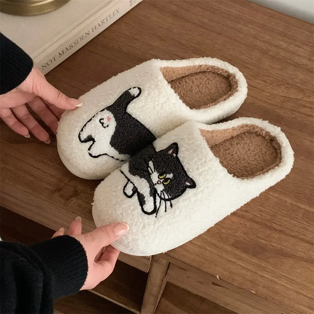 ふわもこ スリッパ レディース メンズ 猫 犬 刺繍 あったか ルームシューズ 冬用 可愛い 滑り止め 室内履き 軽量 柔らかい ペア ルームウェア もこもこ 防寒 暖かい 部屋履き 人気 家居スタイル ID3445 タイプ①