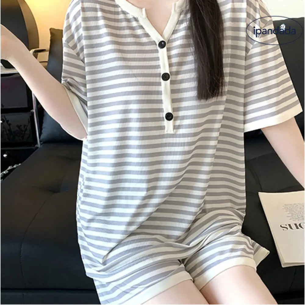 ID1621 高級感 ストライプ パジャマ 女性用 夏用 2025 新作 アイスシルク 半袖 ショートパンツ セットアップ 部屋着 外出可