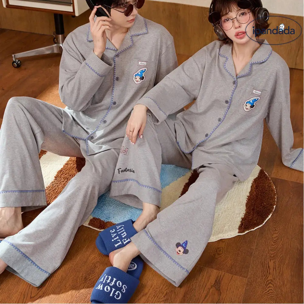 ディズニー ミッキー パジャマ カップル 綿 長袖 セット ルームウェア 吸湿発熱 おしゃれ お揃い 誕生日プレゼント パートナーギフト 春 秋 ゆったり 自宅カフェ おうち時間 寛ぎ 休日 ID4080 コーディネート＞ペアルック