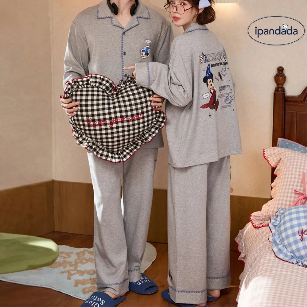 ディズニー ミッキー パジャマ カップル 綿 長袖 セット ルームウェア 吸湿発熱 おしゃれ お揃い 誕生日プレゼント パートナーギフト 春 秋 ゆったり 自宅カフェ おうち時間 寛ぎ 休日 ID4080 コーディネート＞ペアルック