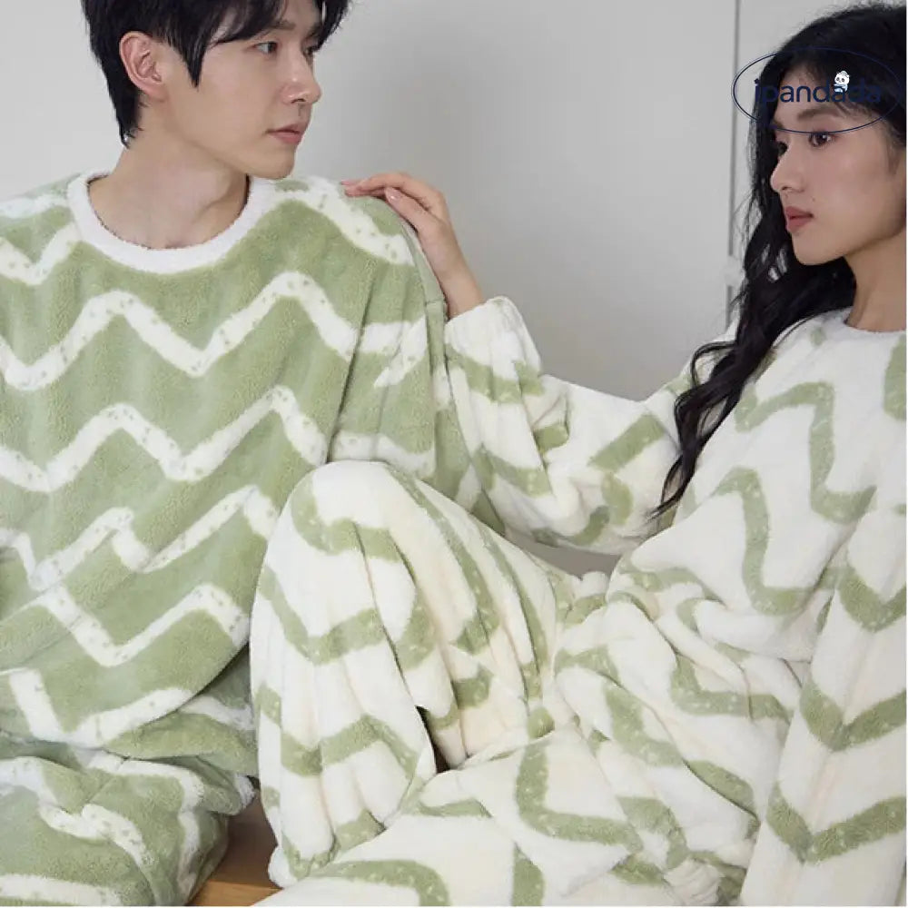 冬用 厚手 カップル パジャマ 大きいサイズ コーラルフリース ルームウェア 可愛い 暖かい あったか 長袖 部屋着 ふわもこ モコモコ クリスマスプレゼント ID3526 コーディネート＞ペアルック