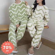 冬用 厚手 カップル パジャマ 大きいサイズ コーラルフリース ルームウェア 可愛い 暖かい あったか 長袖 部屋着 ふわもこ モコモコ クリスマスプレゼント ID3526 コーディネート＞ペアルック