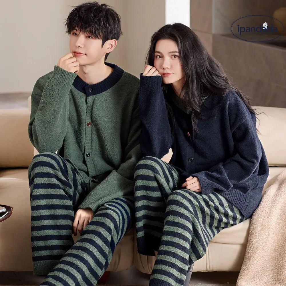 カップル用 パジャマ ペア お揃い 暖かい 長袖 冬用 レディース ルームウェア 保温 カジュアル 厚手 メンズ セットアップ ID3856 コーディネート＞ペアルック