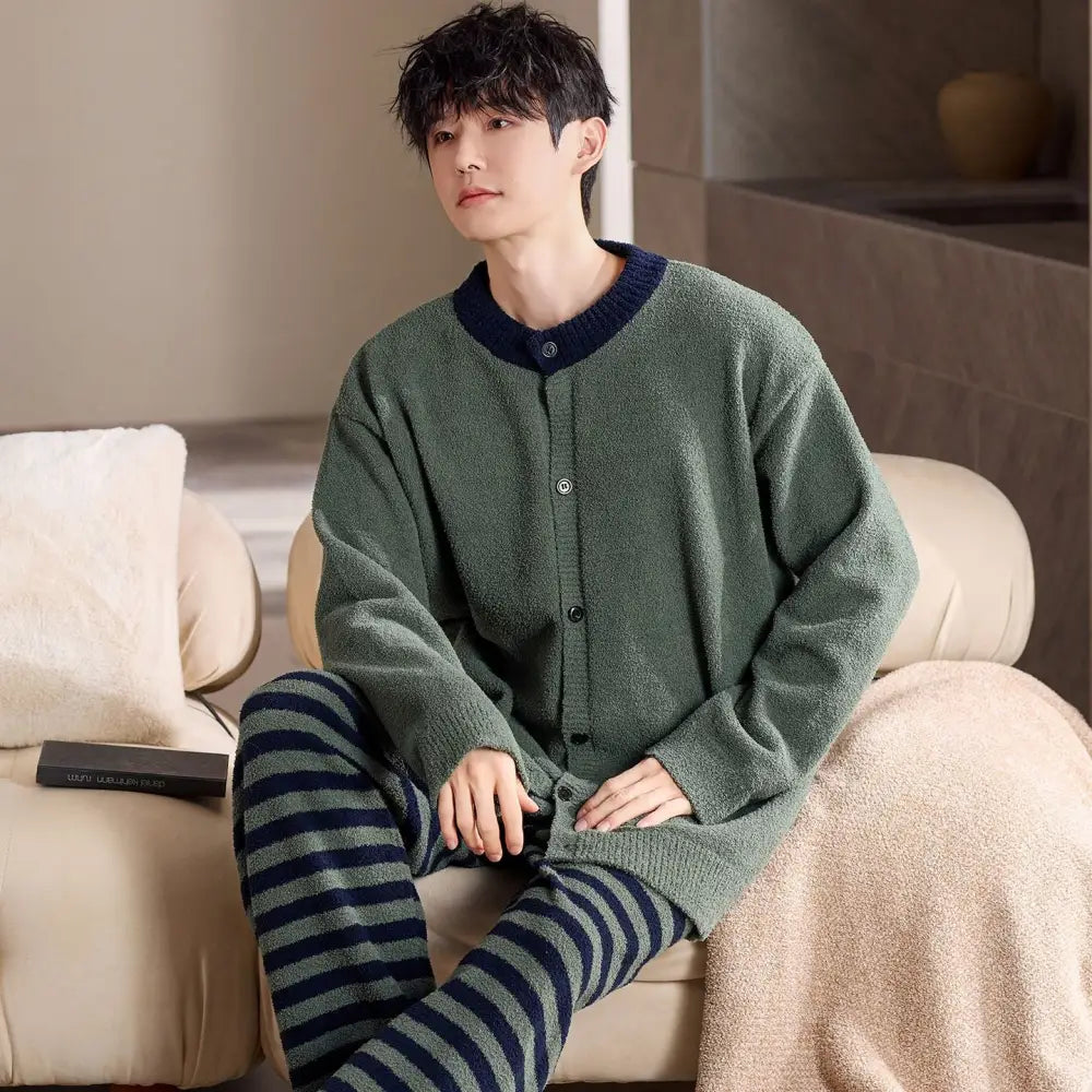 カップル用 パジャマ ペア お揃い 暖かい 長袖 冬用 レディース ルームウェア 保温 カジュアル 厚手 メンズ セットアップ ID3856 タイプ① / メンズL コーディネート＞ペアルック