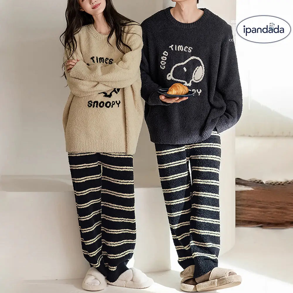 スヌーピー カップル パジャマ もこもこ 上下セット メンズ レディース ルームウェア ペアルック 柔らかい 暖かい かわいい クリスマスギフト 冬用 プレゼント 人気 お揃い コーデ 部屋着 ナイトウェア ID3441 メンズ / フリー