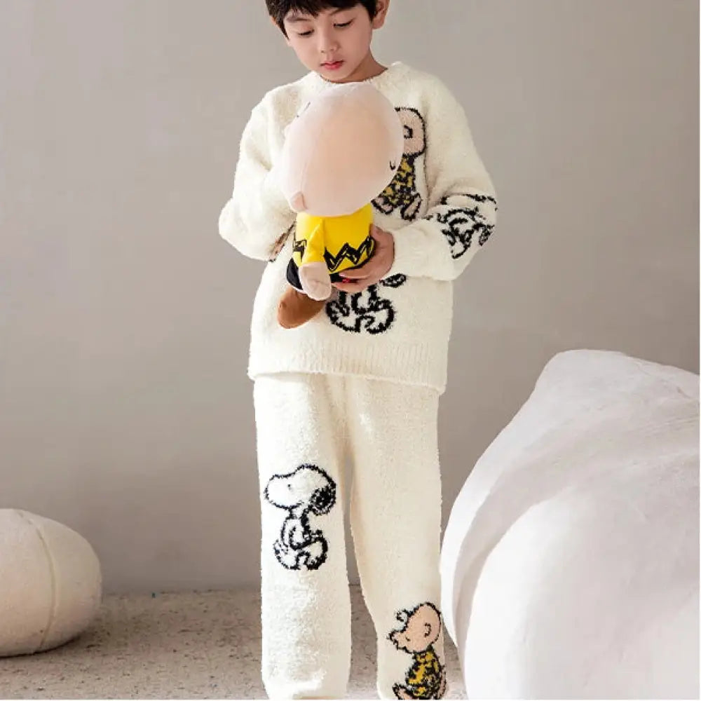 冬モデル コーラルフリース 子供用 パジャマ SNOOPY 可愛い刺繍 キャラクター柄 セット ホームウェア ID3217 男の子用 アイボリー / 120cm