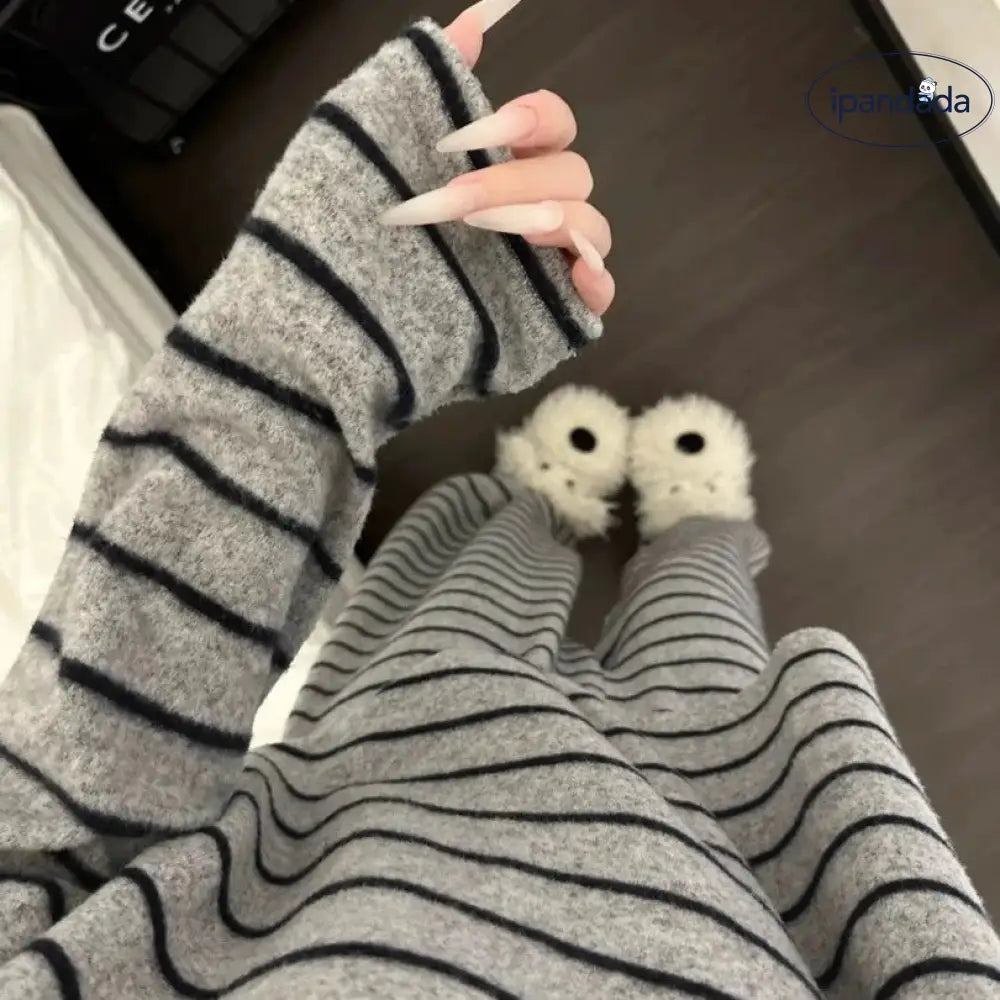 グレー ストライプ パジャマ 新作 保温 ゆったり かわいい 可愛い ルームウェア 女子 シンプル 部屋着 長袖 ID4055 レディース＞セットアップ