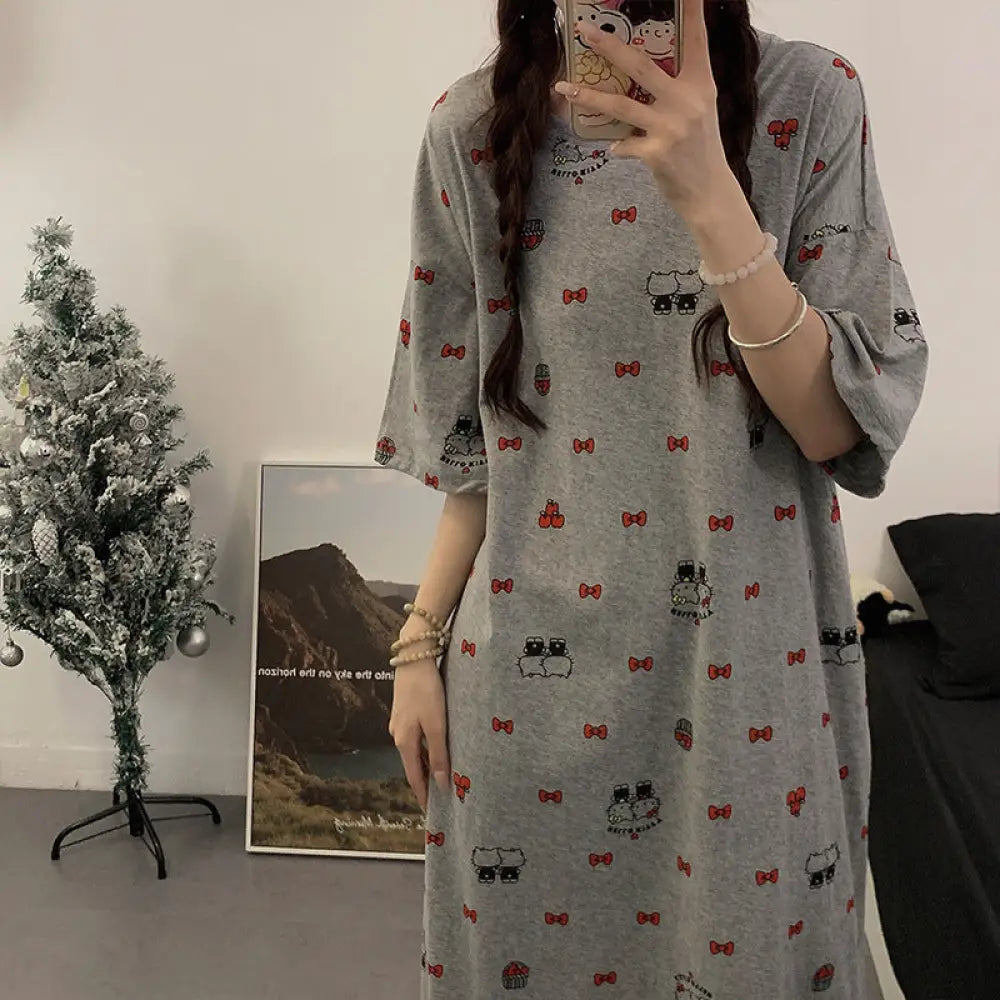 ID608 韓国風 かわいい ハローキティ 夏用 寝巻きワンピース 半袖 インスタ映え ゆったり カートゥーン ミディ丈 丸首 学生 パジャマ ルームウェア グレー / M レディース＞ワンピース