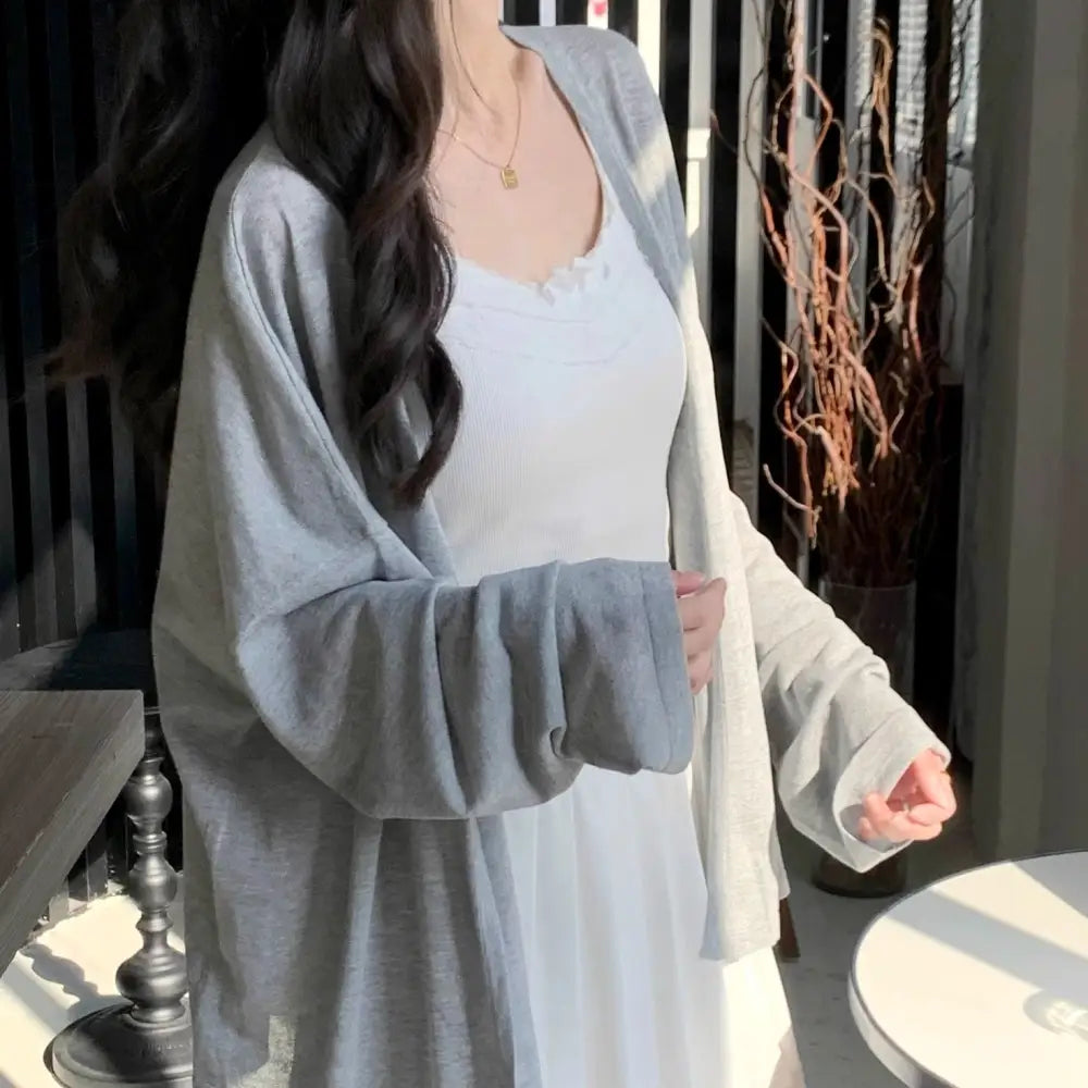 ID1553 韓国系 優しい ホワイト 日焼け防止 冰絲 カーディガン レディース 夏用 ゆったりした ニット Vネック どんなコーデにも合う エアコンカーディガン グレー / S 外出着>アウター