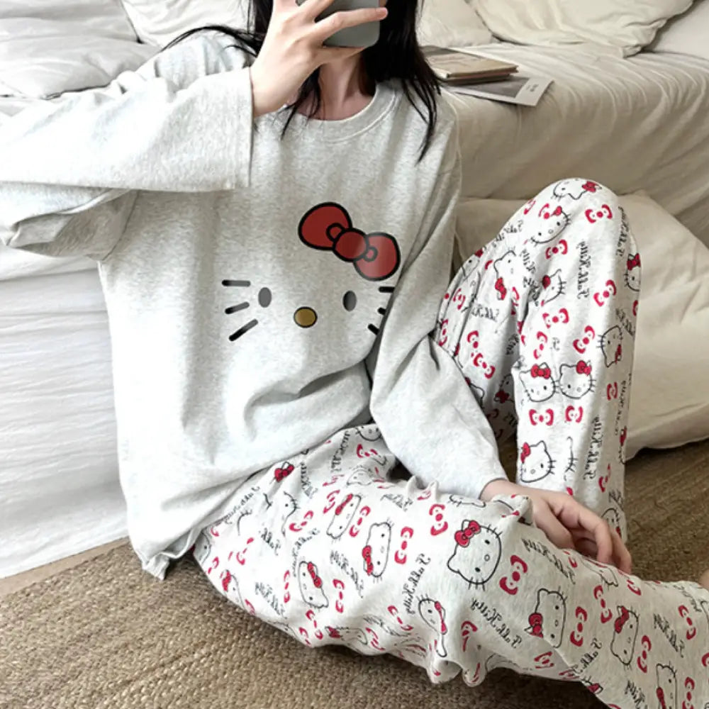 ハローキティ 綿100% パジャマ レディース 春 秋 長袖 かわいい ホームウェア 夏 外出可 快適 ゆったり 吸汗 通気性 おしゃれ 女性用 ルームウェア 薄手 軽やか 着心地 シンプル カジュアル ナチュラル プレーン リラックス