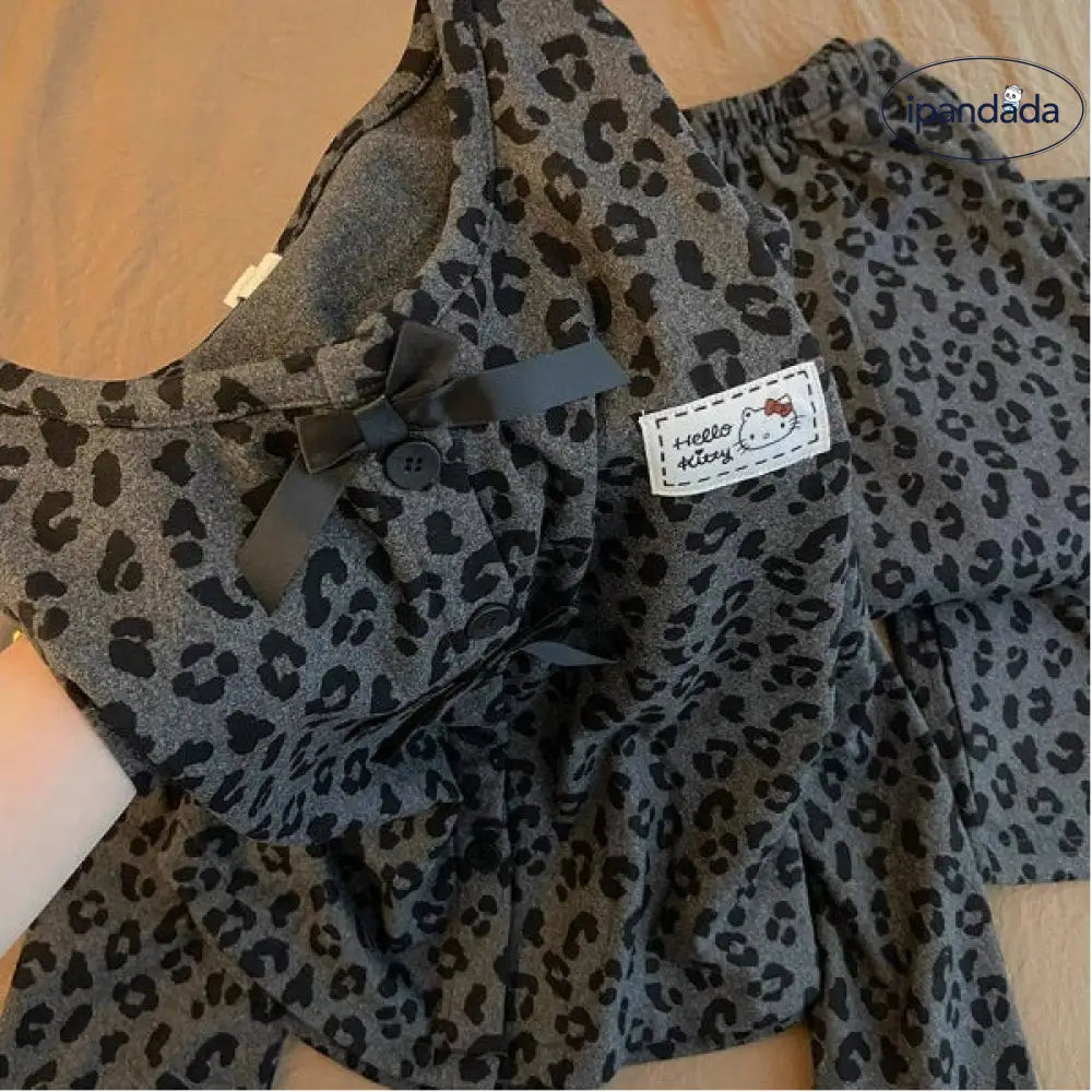 ヒョウ柄 デロン パジャマ レディース 秋冬新作 ふんわり 保温 長袖 ルームウェア セット ID3603