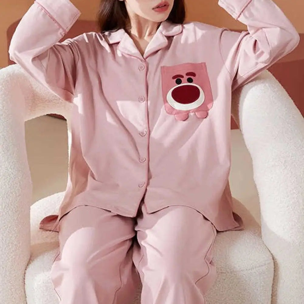 いちご熊 スティッチ カップル パジャマ セット 長袖 ルームウェア 綿 かわいい ゆったり 春秋 彼氏彼女 プレゼント 自宅着 おうち時間 通販 ギフト 誕生日 記念日 ID4089 写真通り / レディースＭ