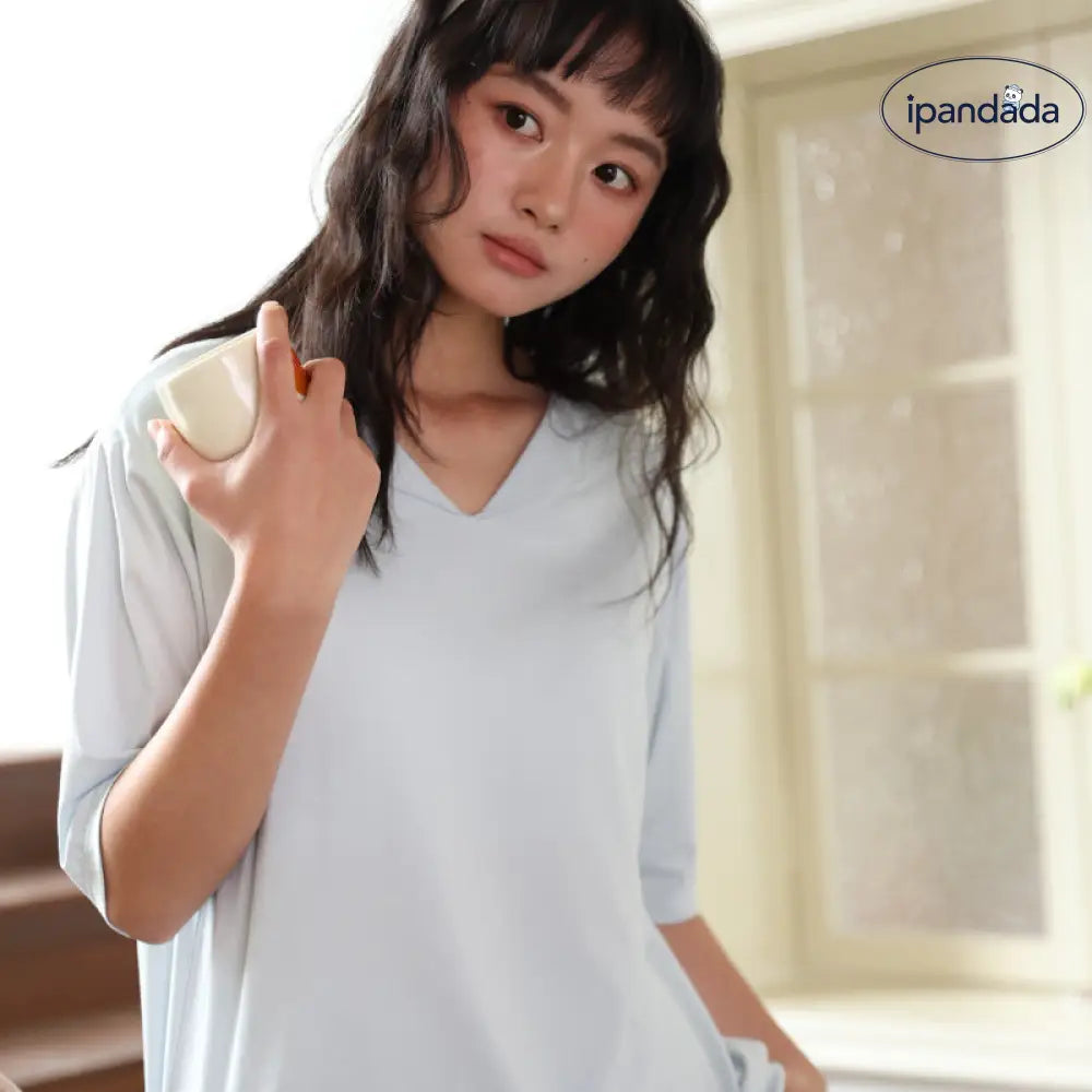 ID1149 桑蚕糸 女性用 中袖 長パンツ ルーズセット 胸パッド付き 外出可 無地 春夏季 クールタッチ 涼感 吸汗速乾 抗菌 軽量 超快適 通気性抜群 シンプル ナチュラル リラックス ゆったり シースルー風 光沢感 体型カバー