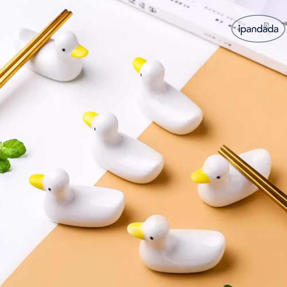 ID1246 箸置き 陶器製 アヒルの子 デザイン おもてなし膳 和食器 おしゃれ コンパクト 抗菌 ギフト対応 クリームイエロー 写真通り インテリア雑貨＞その他
