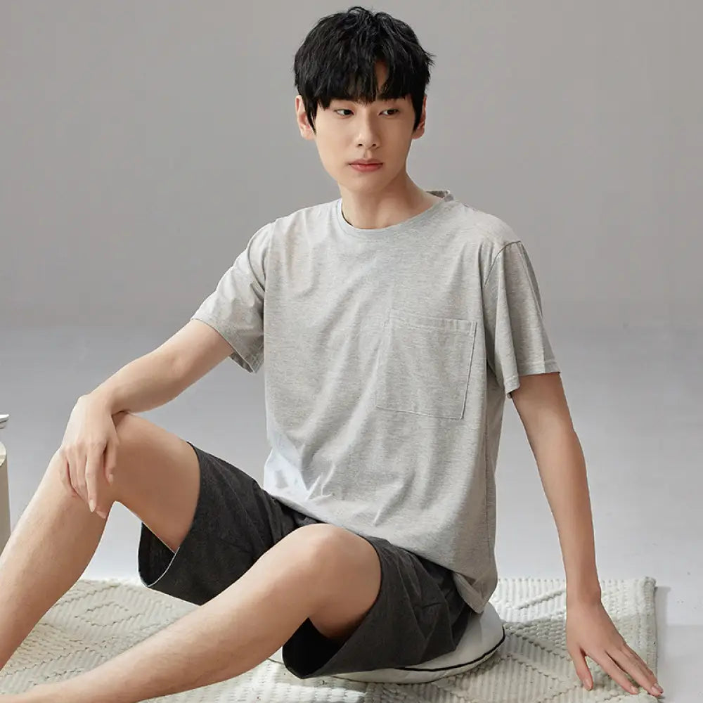 ID1677 メンズ 綿 夏用 パジャマセット シンプルデザイン 半袖シャツ＆ショートパンツ お出かけにも 涼感 通気性バツグン 洗濯機OK グレー / L メンズ>セットアップ