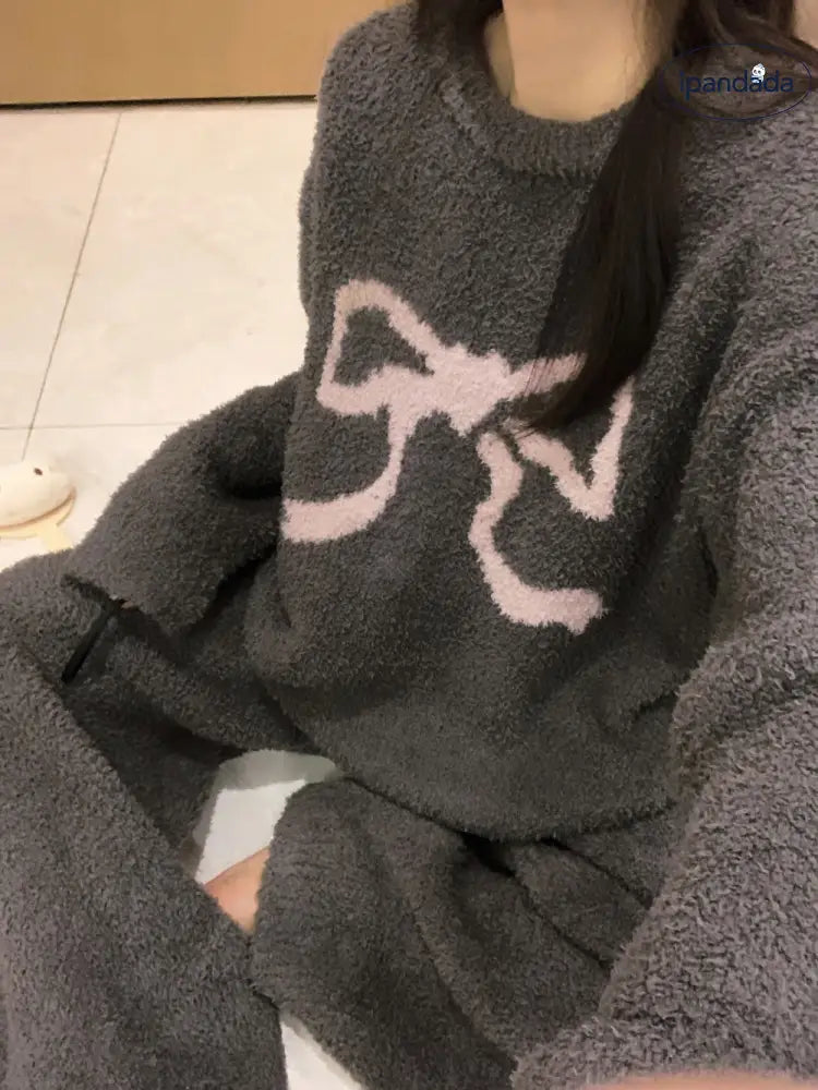 冬 大サイズ ふわふわ フリース パジャマ レディース リボン シンプル 秋冬 厚手 ホームウェア 暖かい 柔らかい 保温 快適 おしゃれ ルームウェア 自宅用 リラックス ID3008 レディース＞セットアップ