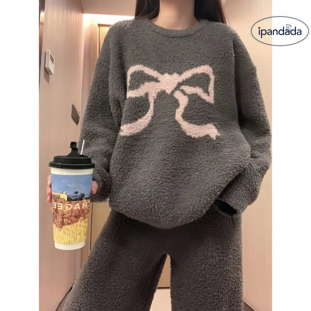 冬 大サイズ ふわふわ フリース パジャマ レディース リボン シンプル 秋冬 厚手 ホームウェア 暖かい 柔らかい 保温 快適 おしゃれ ルームウェア 自宅用 リラックス ID3008 レディース＞セットアップ