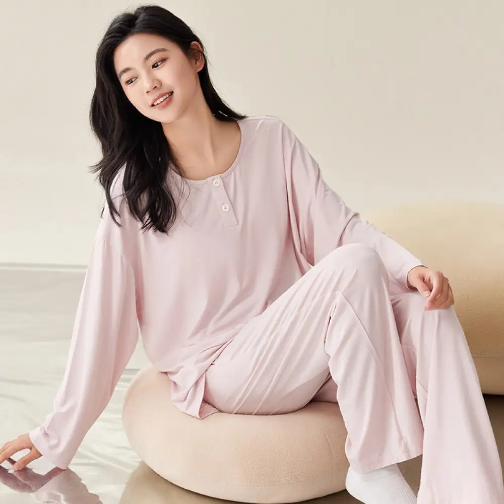 ルームウェア レディース パジャマ モダール 長袖 上下セット ブラ付き セットアップ 春 夏 秋 冬 部屋着 新生活 柔らかい 肌にやさしい 快適 ゆったり ゆるめ ストレスフリー 口コミ 休養 リラックス ペアルック カップル 紳士用