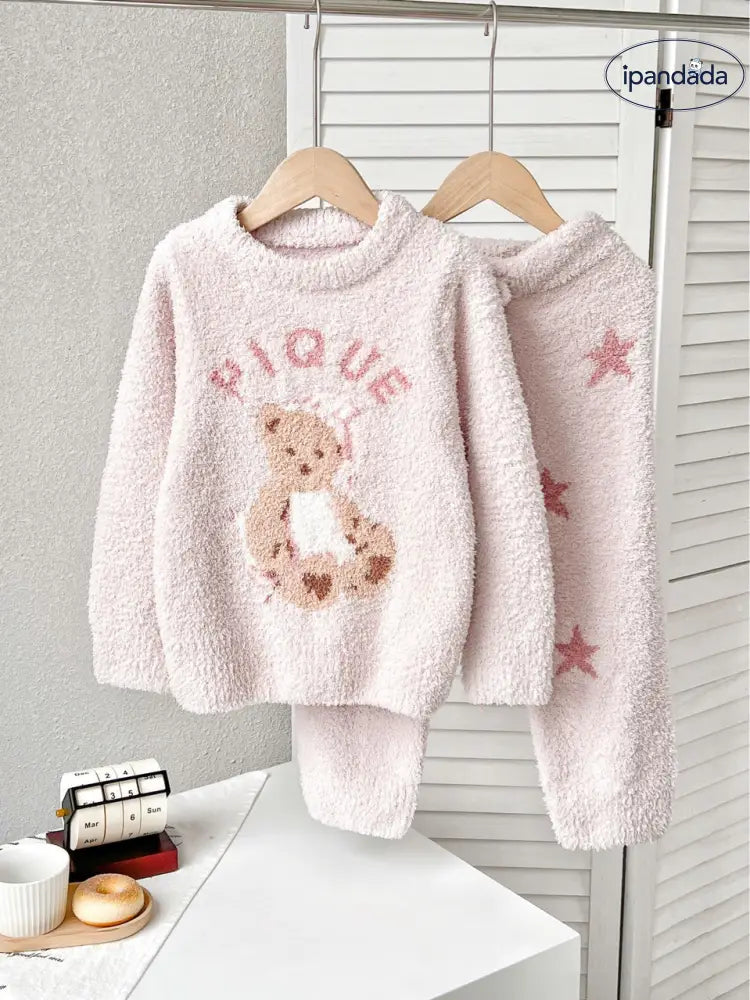 新作 フリース おやすみ くま 子供 レディース カップル ふわふわ キャラクター ホームウェア パジャマ セット 暖かい 柔らかい 保温 快適 おしゃれ ルームウェア 自宅用 リラックス ID2929