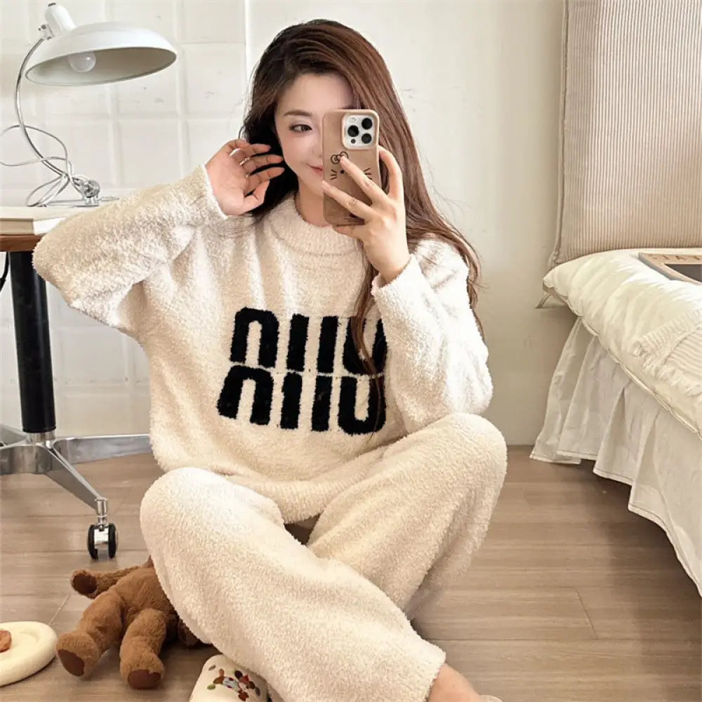 カップル用 フリース パジャマ セット レディース 秋冬 アルファベット柄 ソフト フワフワ ゆったり 保温 セット ID3500 女性用 ホワイト / フリー