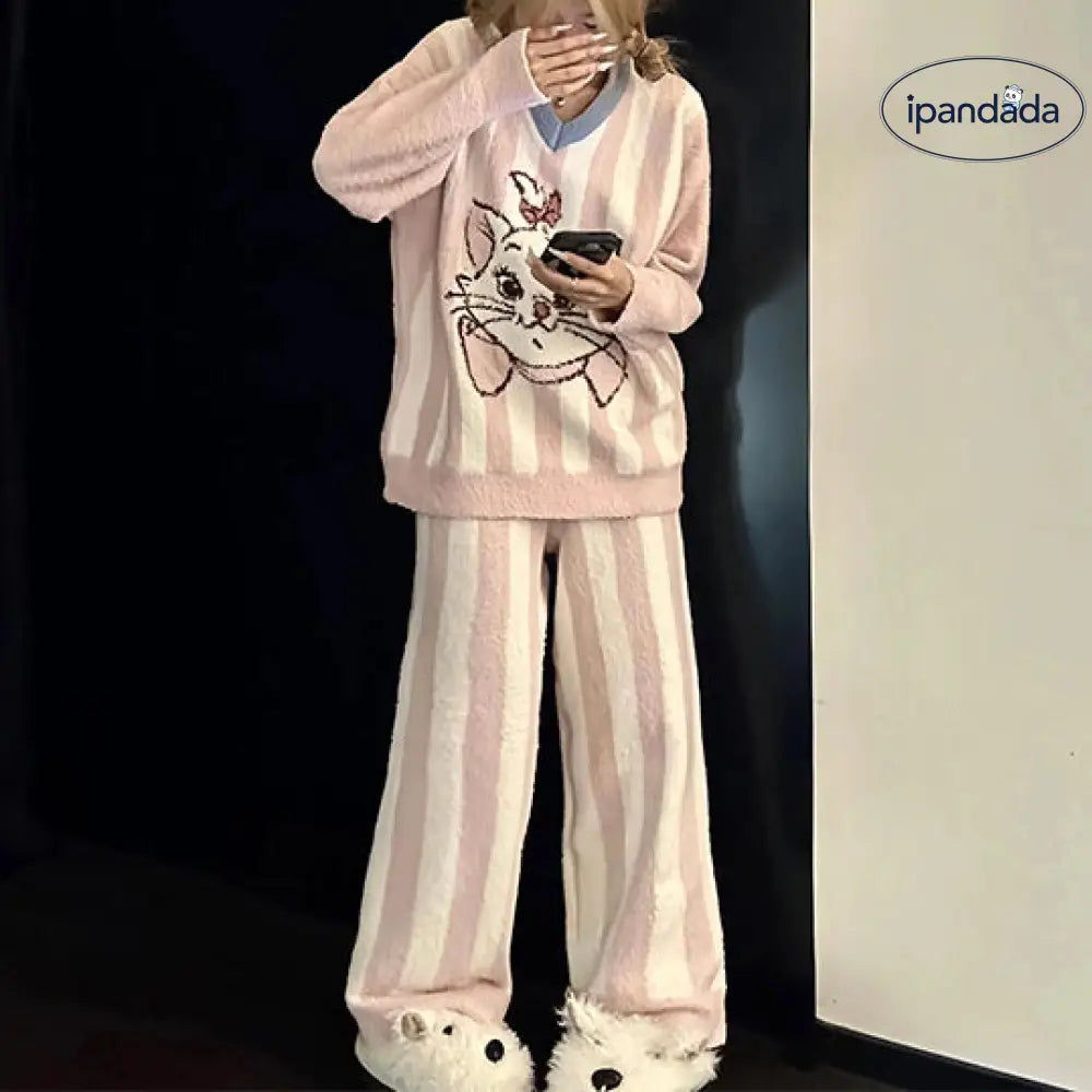 かわいい ふわふわ キャラクター 猫 フリース パジャマ レディース 秋冬 新作 フリース裏起毛 厚手 保温 ホームウェア セットアップ 暖かい 柔らかい 快適 おしゃれ ルームウェア ID2713