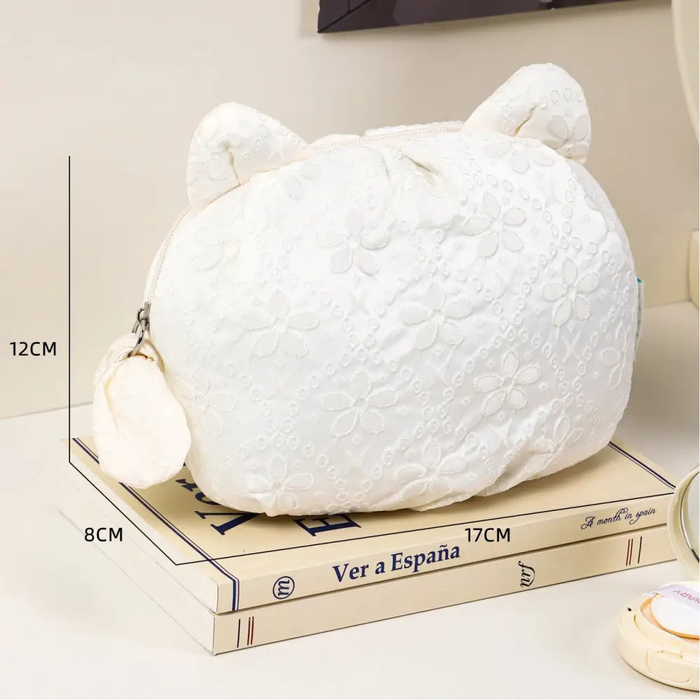 かわいい 猫ちゃんミニ 化粧ポーチ 女性用 携帯式 旅行必需品 洗面用具 衣類収納ポーチ ID2590 ホワイト / タイプ①