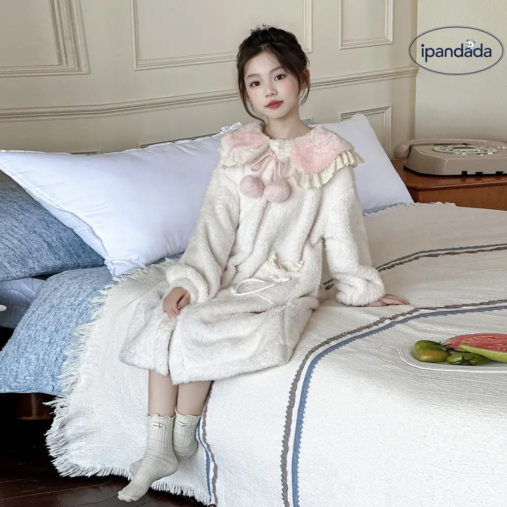 かわいい レース付き サンゴフリース パジャマ 女の子 秋冬 裏起毛 厚手 フード付き スウィート ルームウェア ID3283