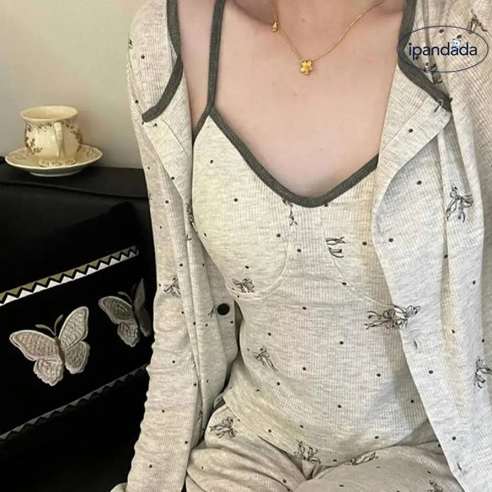 かわいい リボン キャミソール パジャマ レディース もこもこ ルームウェア 上下セット 春秋 長袖 ルームウェア 3点セット 外出可能 ID3878 レディース＞セットアップ