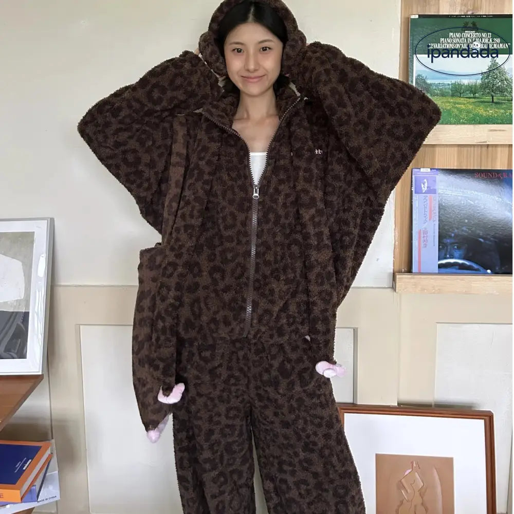 可愛い カートゥーン ヒョウ柄 キティ 立ち襟 コーラルフリース パジャマ レディース 秋冬用 保温 インスタ ルームウェア セット ID3079