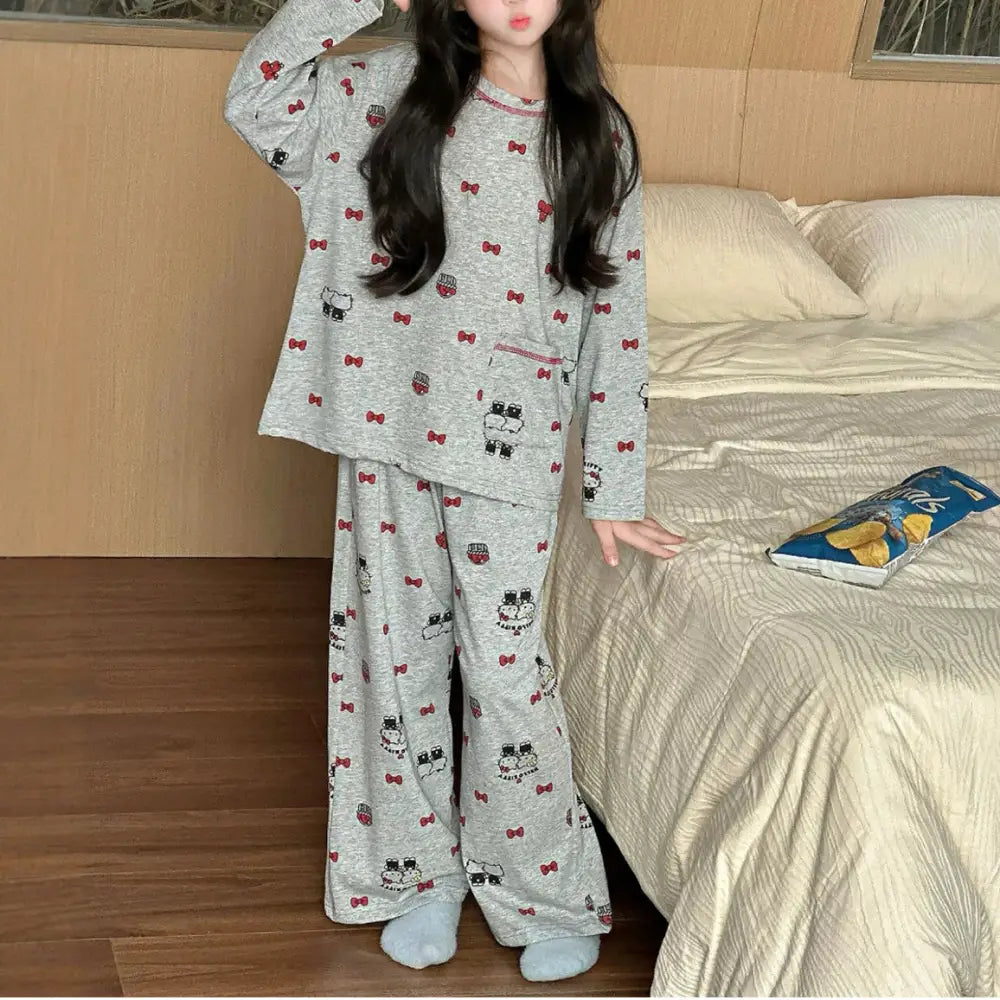 キティ 韓国風 パジャマ セット 女の子 秋冬 綿 肌に優しい ルームウェア 長袖 キッズ 2点セット ID4021